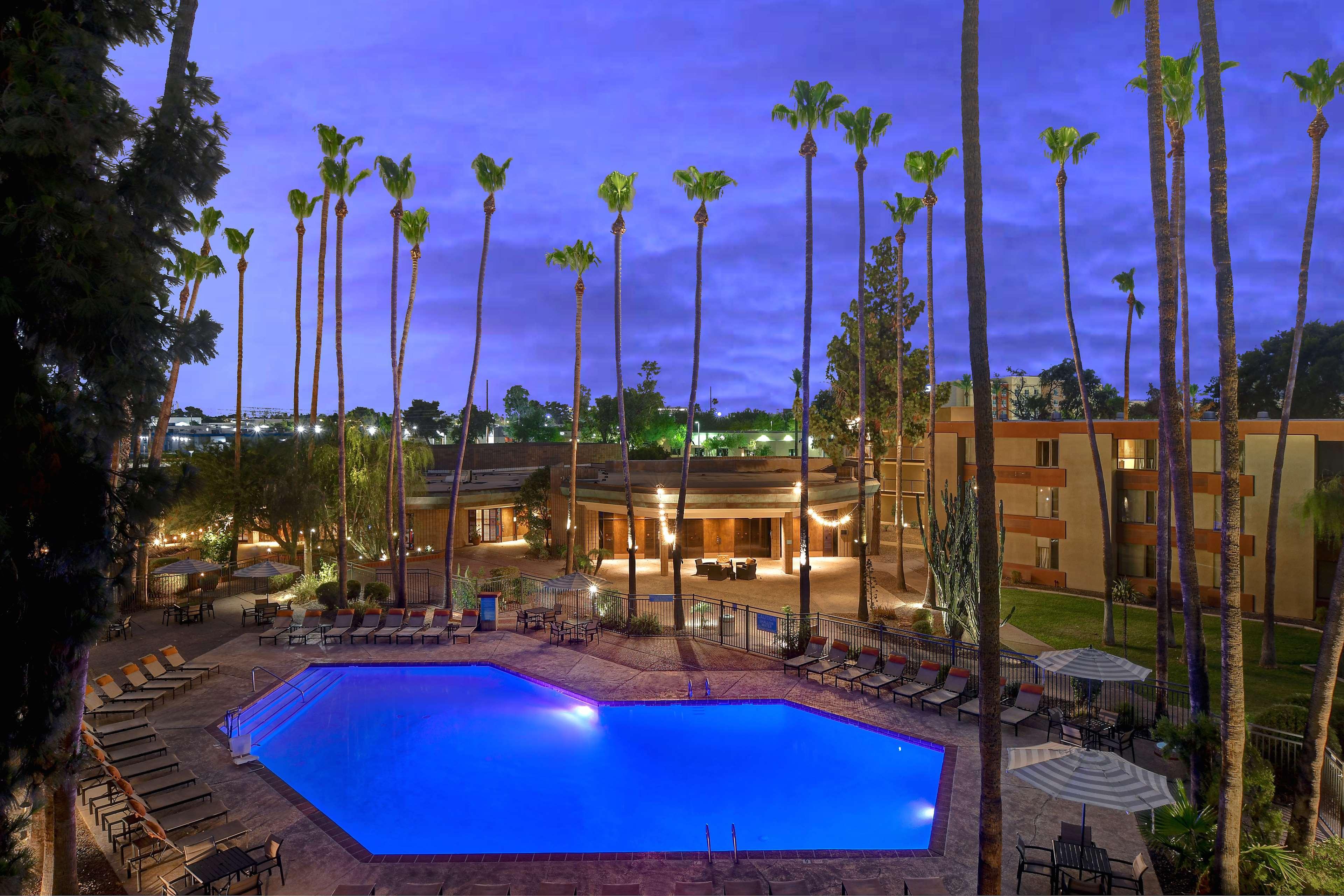Doubletree By Hilton Phoenix- Tempe Eksteriør bilde