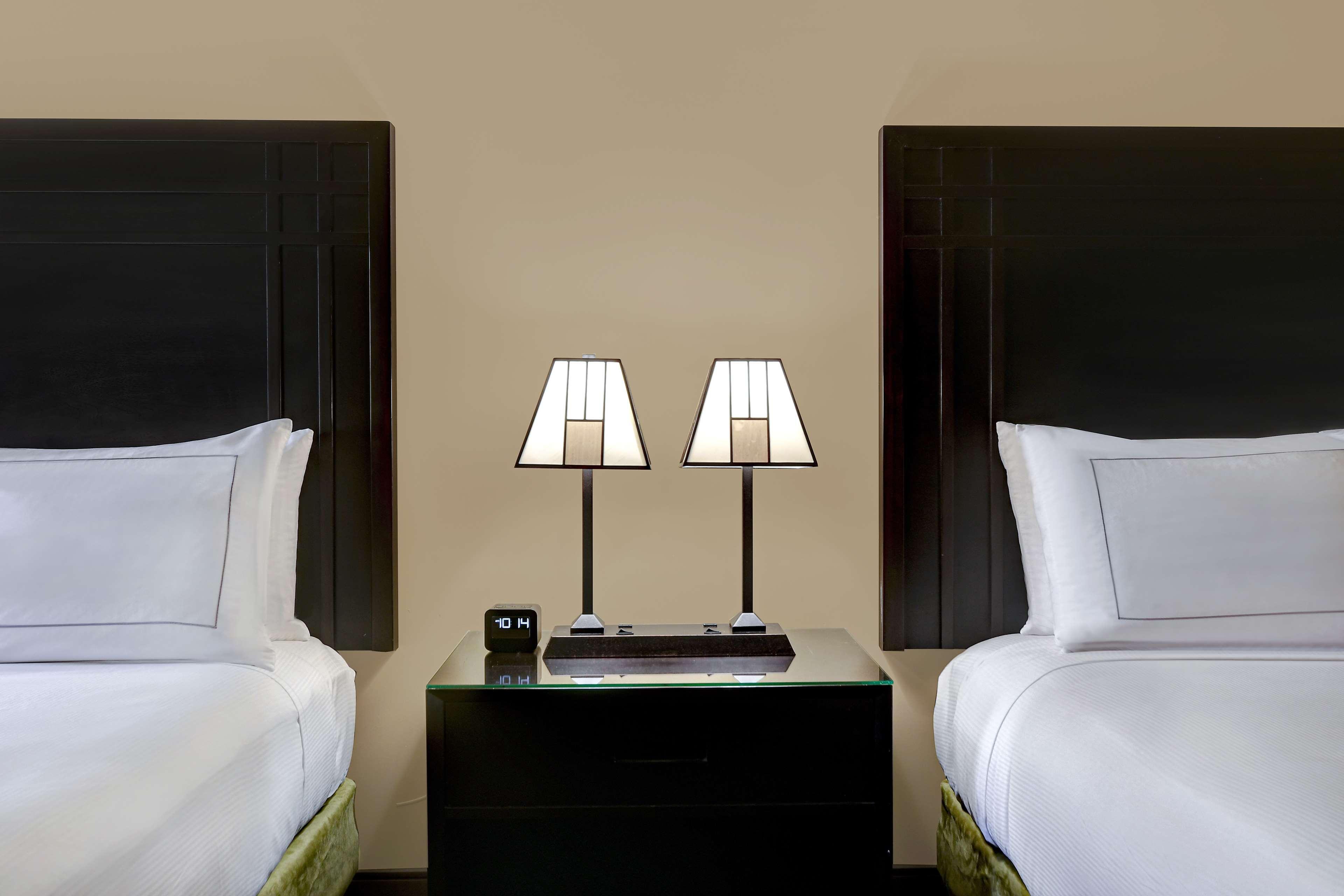 Doubletree By Hilton Phoenix- Tempe Eksteriør bilde